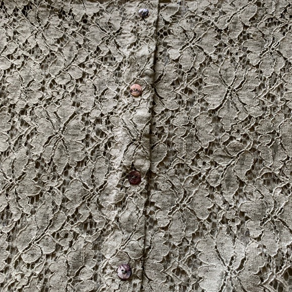 Sage Green Lace Tunic by aNYcase - Picture 4 of 4